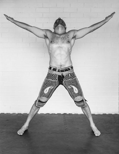 Narmesh - split middle and up stretch